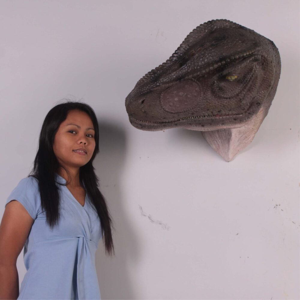 Allosaurus_Head_&_Neck_Only_Mouth_Closed - 100014