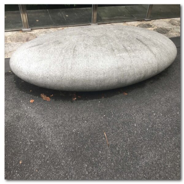 Designer Pebble rock seats