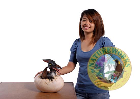 Natureworks Australia shown with girl - 140037