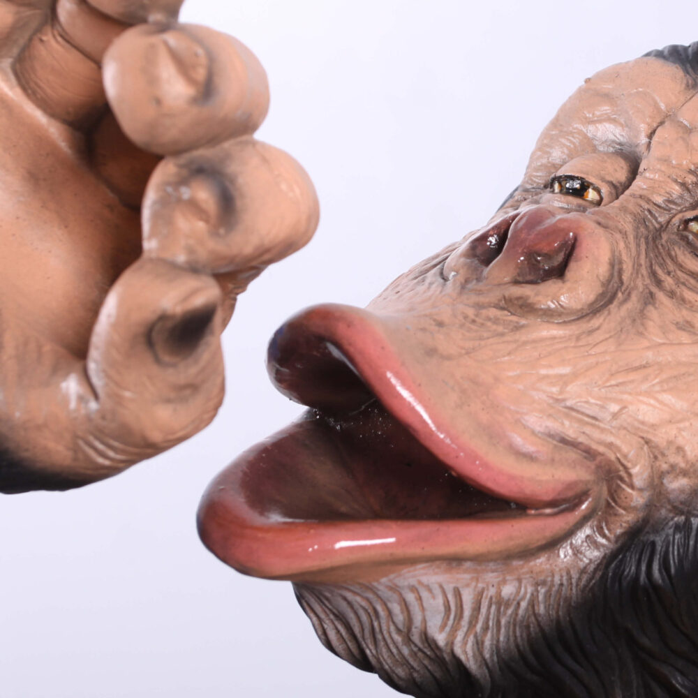 Chimpanzee sitting - statue-bozzy bottle holder - 140099 - angle view without bottle