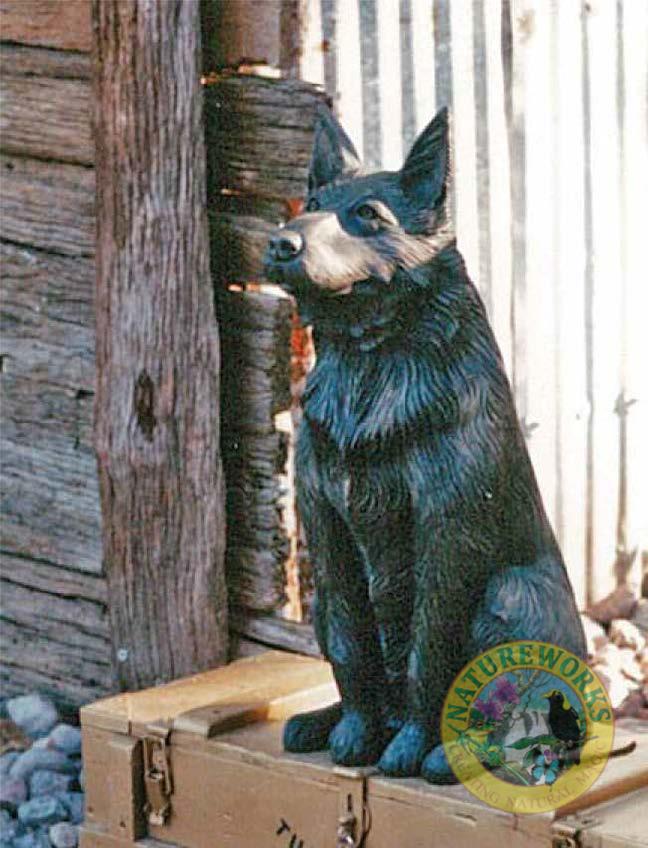 Natureworks Australia The Dog sat on the Tucker Box - Australian-themed mini-golf