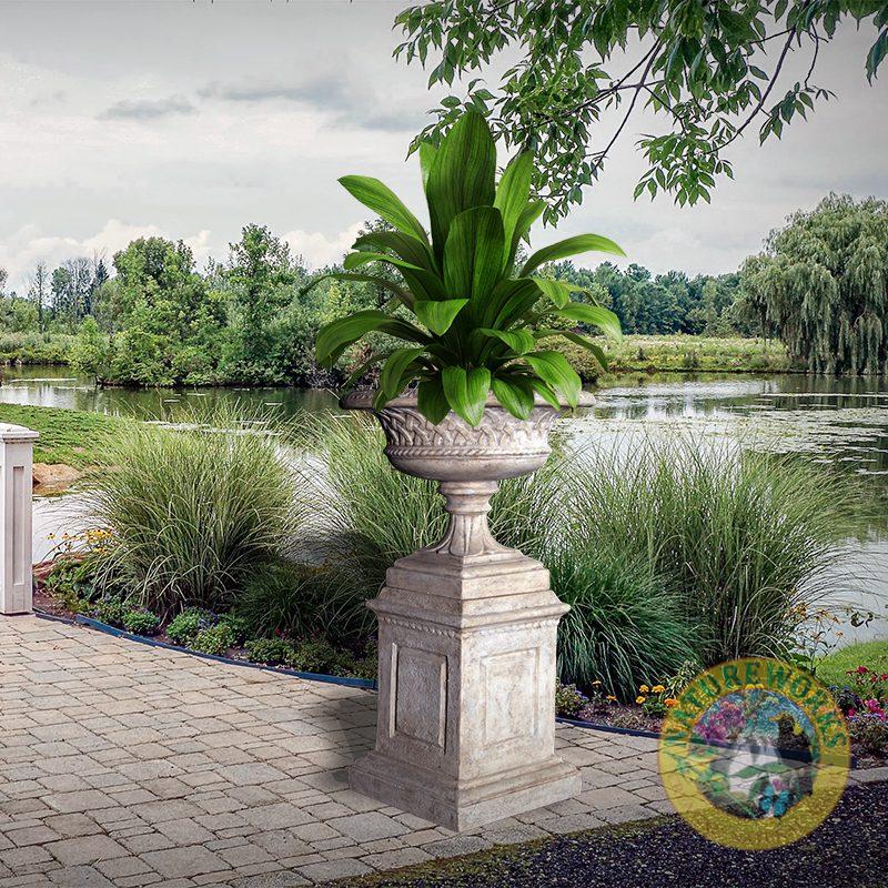 Natureworks Australia Eastwell urn on Base - Showin in outdoor setting