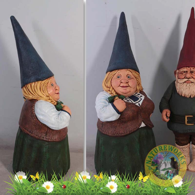 Natureworks Australia Garden Gnome Female Statue - Image 5