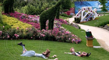 Natureworks Australia Hunter Valley Gardens Jack Jill Falling down the hill V