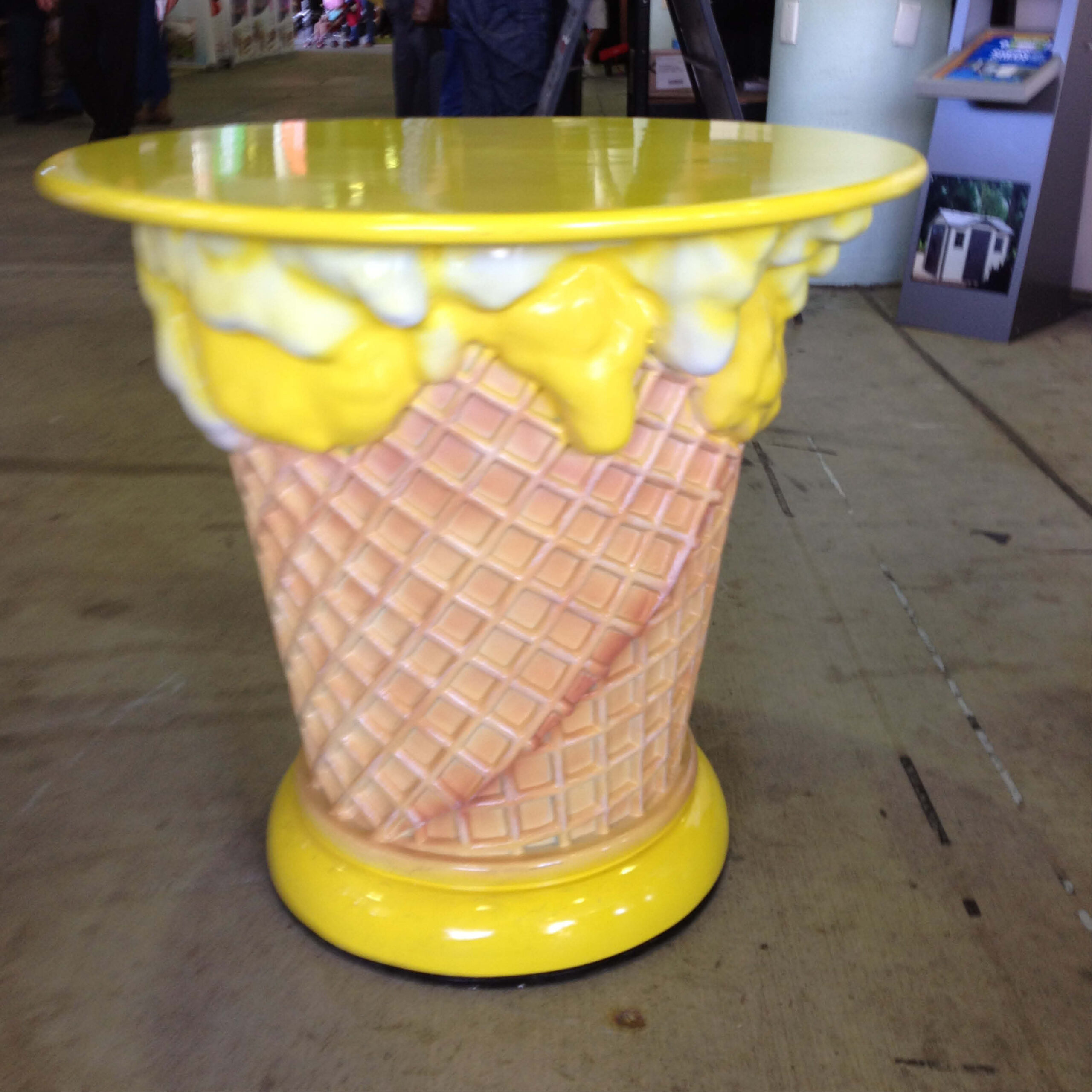 Natureworks Australia Ice cream table - 130019Langka-shown on display at an exhibition