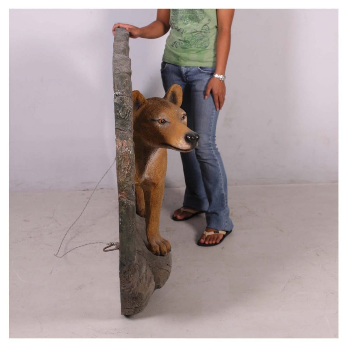 Natureworks Australia Tasmanian Tiger On Rock Plinth