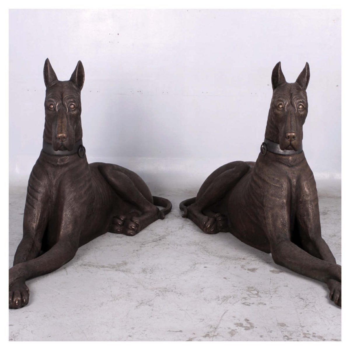 Natureworks Australia Mammals Domestic pets Dogs Great Dane Left Bronze R Left Product Image V px px