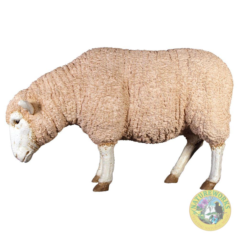 Natureworks Australia Sheep Merino Ewe Head Down - Image 2