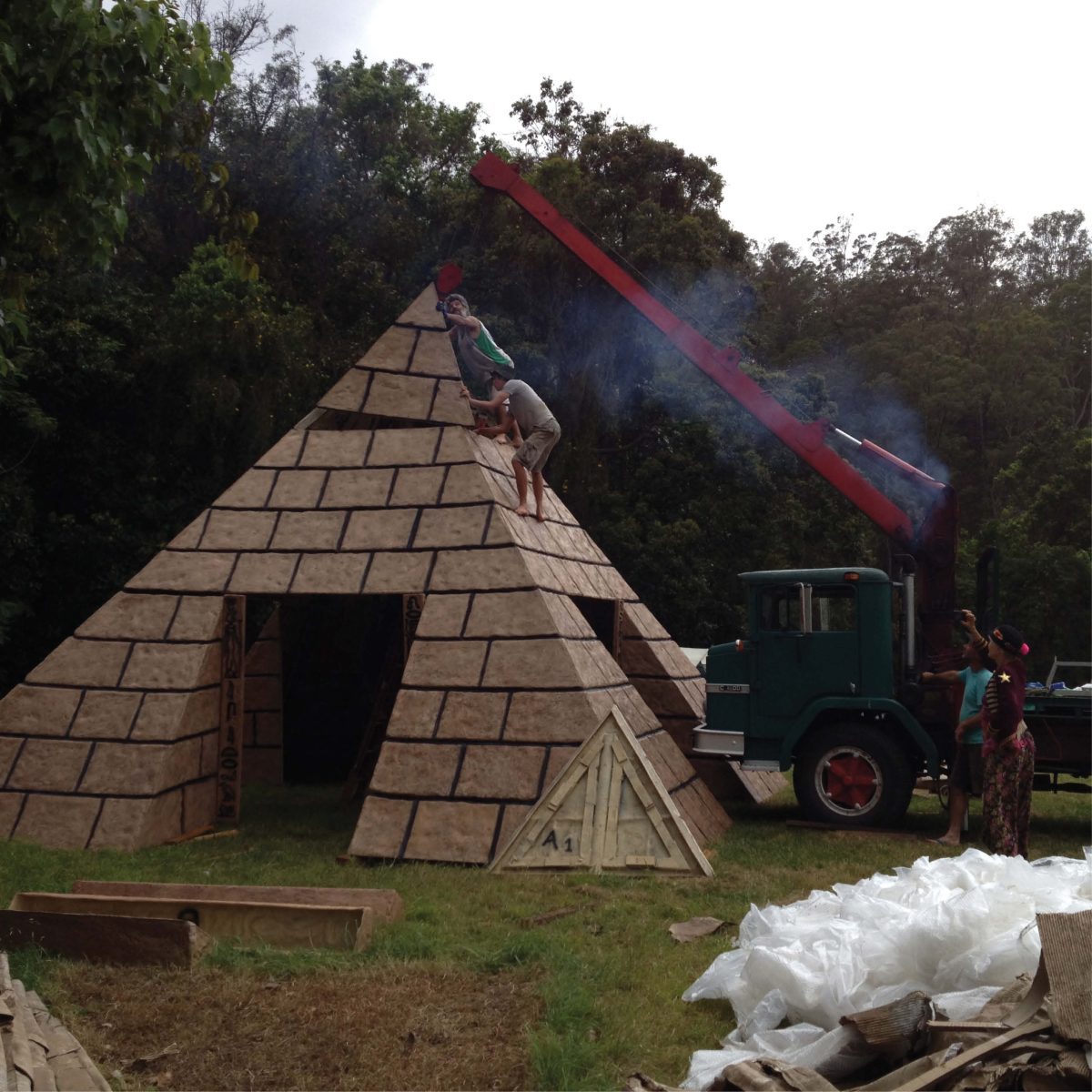 Natureworks Australia Pyramid 7m base - duringing installation with crane