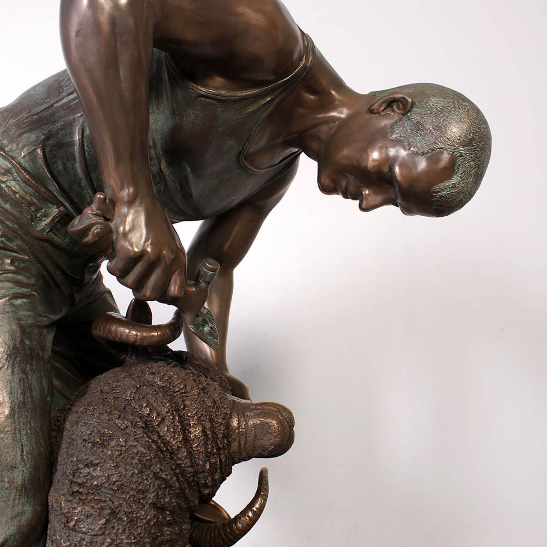Natureworks Australia Sheep-Shearer-Showing-close-up-of-detail-Bronze-finish-110072B- life-size replica