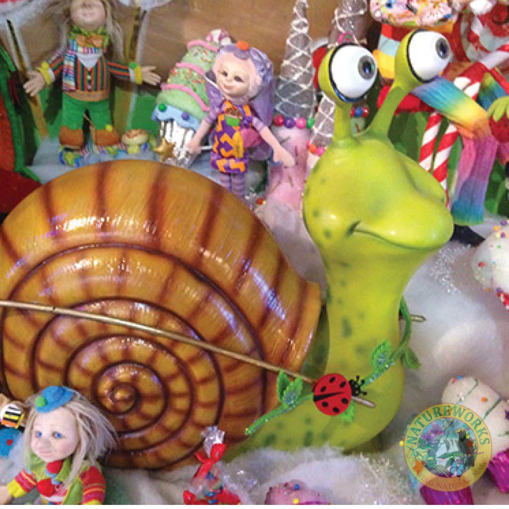 Natureworks Australia Snail statue -male - Shown in display