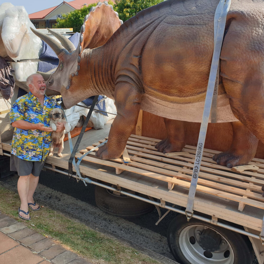 Triceratops - Medium 100048 - delivery to customer at Montville restaurant 100048- on truck talking to customer
