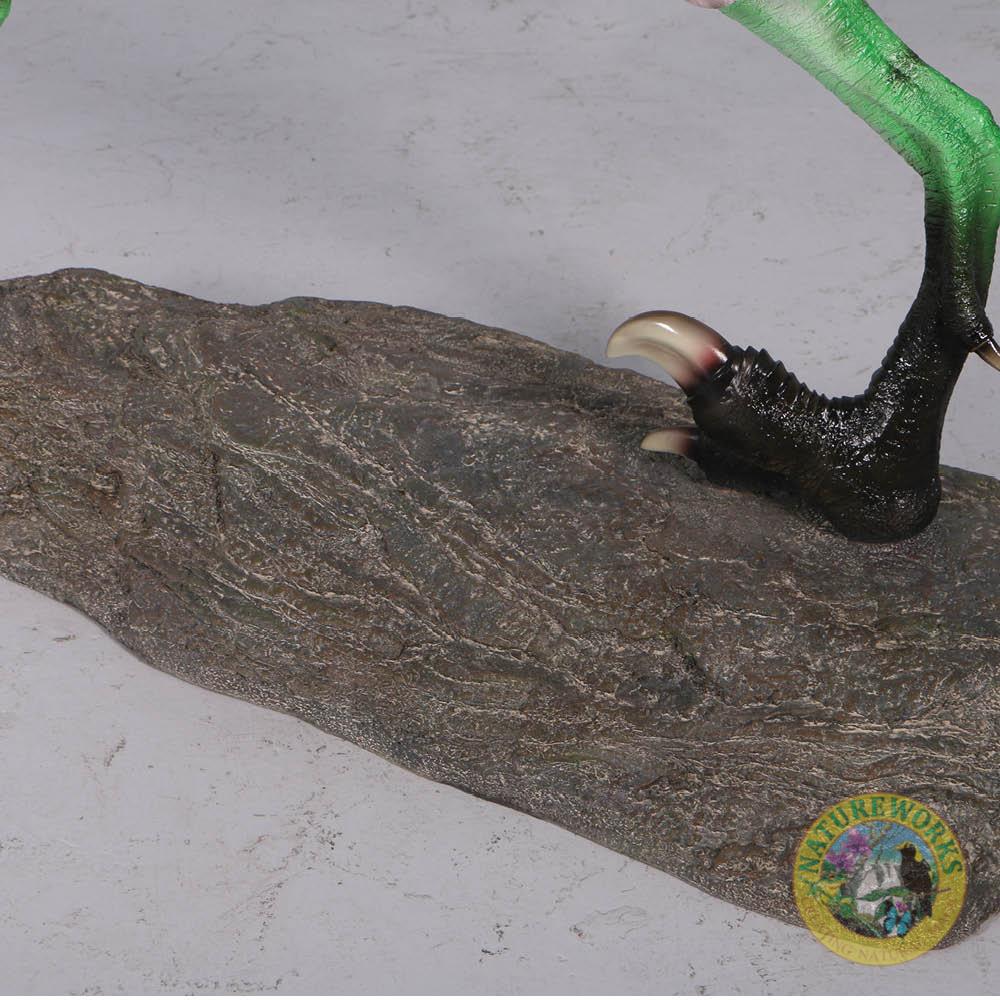 Natureworks Australia Photo of Velociraptor-Ferocious-150024-showing-balance-on-1-foot-and-ground-base-plate - statue