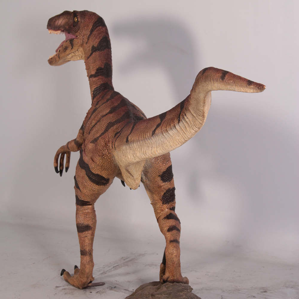 Natureworks Australia Velociraptor Natural - standing - 110015 - rear view of dinosaur
