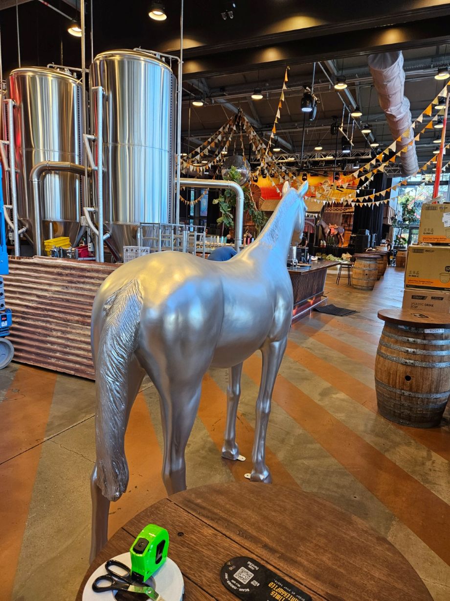 Natureworks Australia Horse Sculpture 7ft Silver Leaf - Image 2