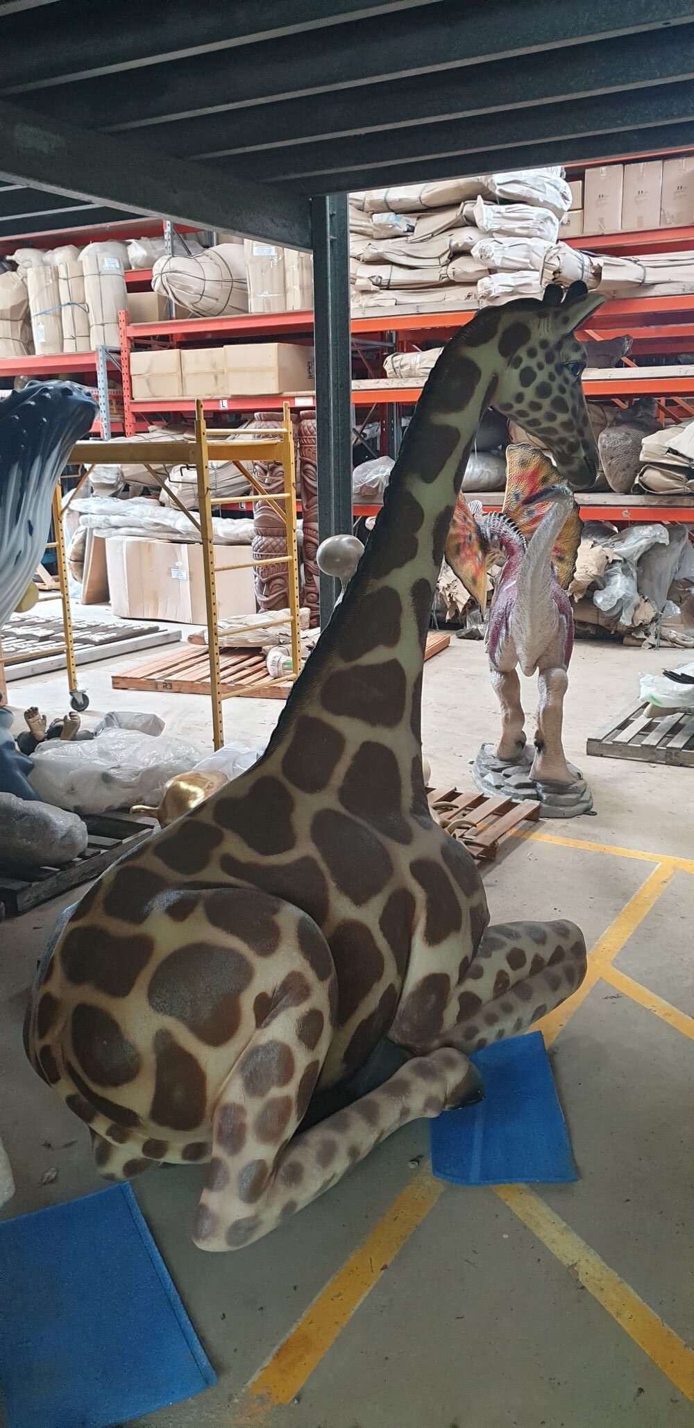 Natureworks Australia Giraffe Sitting - Image 11