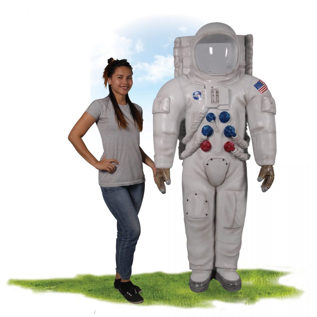 Natureworks Australia Astronaut Photo Opportunity with rear enty with girl Image scaled