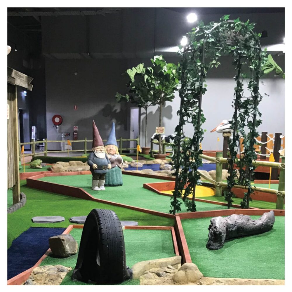 Mini Golf Theming Putt in the Park Coomera Westfield Shopping Centre Chimp on log Product Gallery  px px