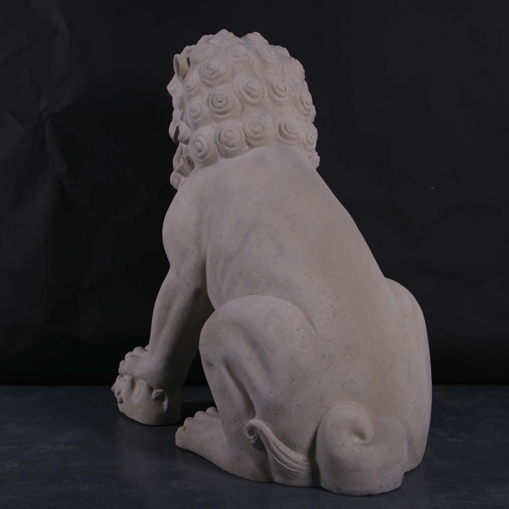 Natureworks Australia FemaleFooDog Giantsculpturephoto