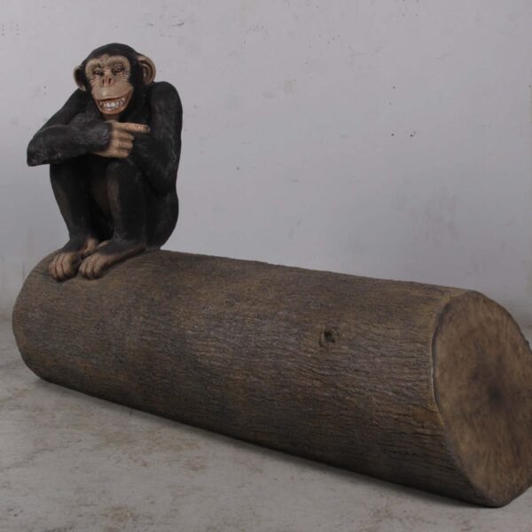 ChimponTreeTrunkSeat funsculpture
