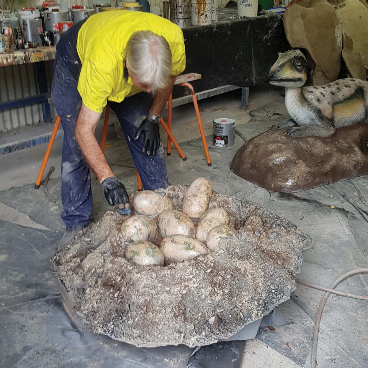 Natureworks Australia DinosaurNestwithEggs theropod replica