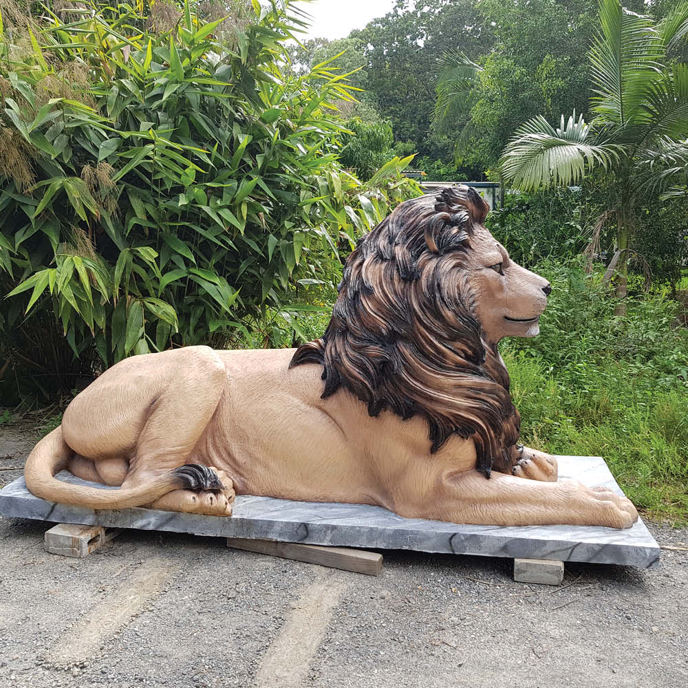 LionRestingsculpture MajesticCastle Largerthanlife size Natural