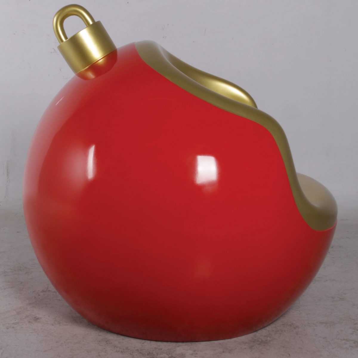 Natureworks Australia Christmas Ball seat- 95cm _ display prop_rear angle view\