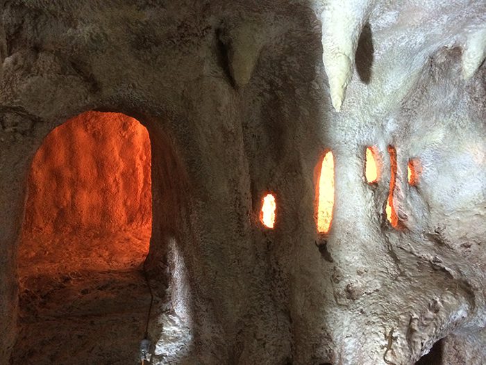 Natureworks Australia View inside the cave