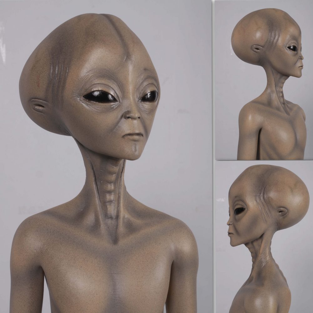 Alien - Roswell - 4ft statue - grey tones - very elegant - showing head views