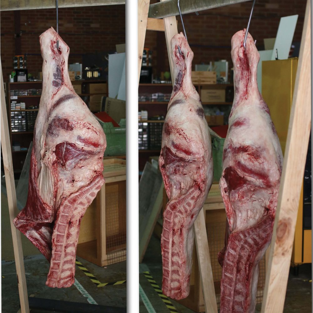 Sides of beef fake replica - L 1450 x W 500 x H 260cm