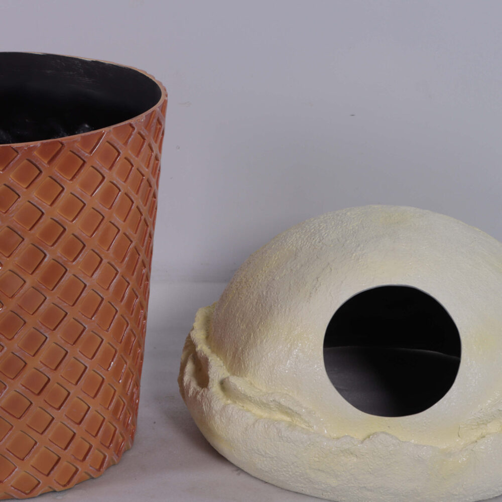 Trash Can - Vanilla ice cream themed rubbish bin - with removable lid 190040V