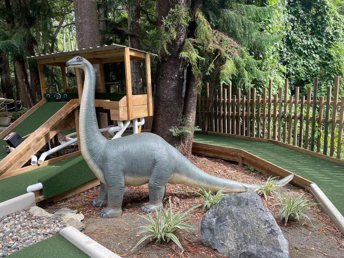 Natureworks Australia Scaled size dinosaur sculpture