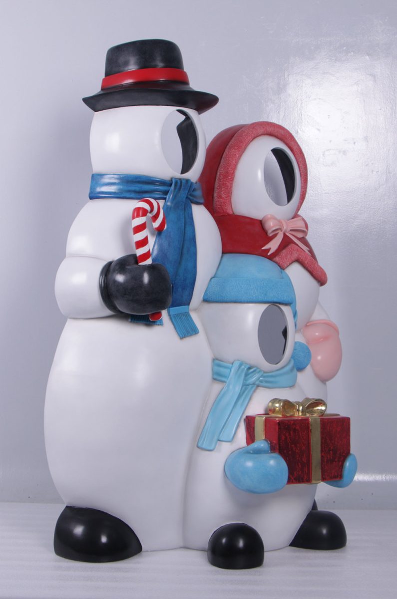 Natureworks Australia Snowman Family Photo Opportunity - Image 3