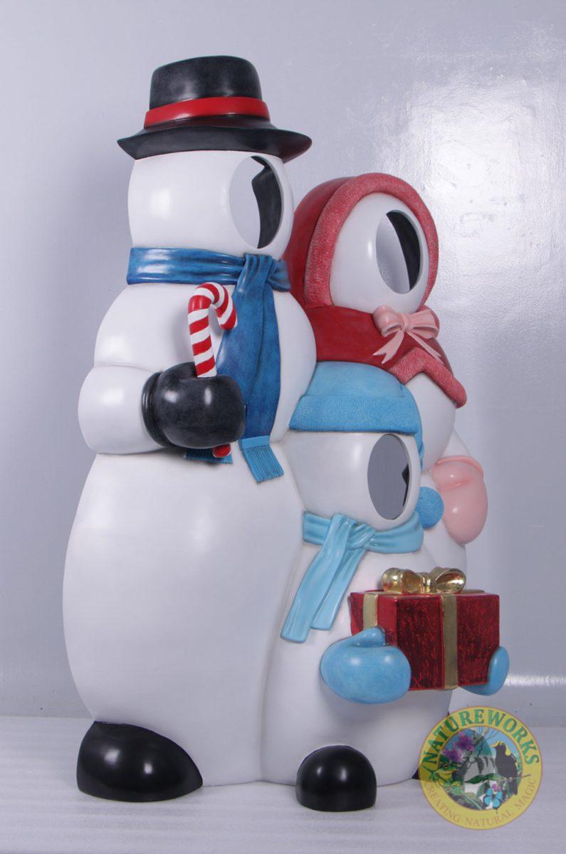 Natureworks Australia Snowman Family Photo Opportunity - Image 3