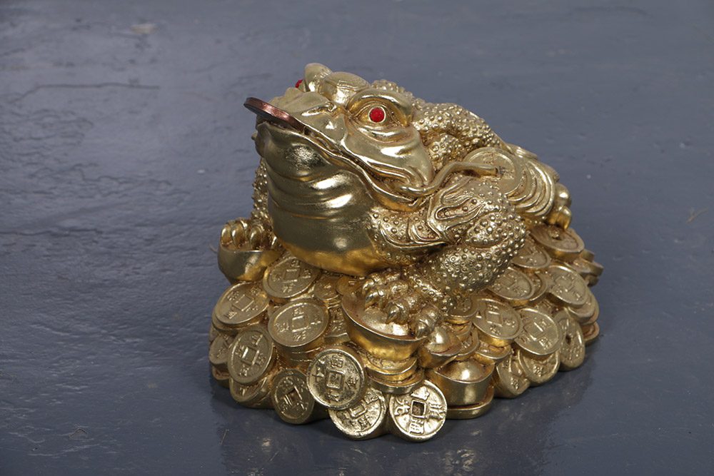 Feng Shui money frog – gold leaf