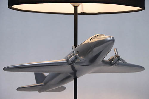Natureworks Australia Douglas DC-3 Airliner Table Lamp - Image 3