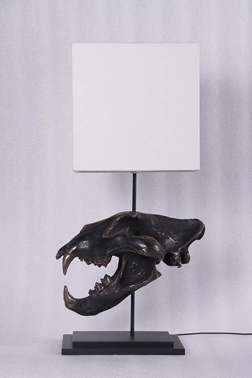 Lion Skull Table Lamp – imperial bronze