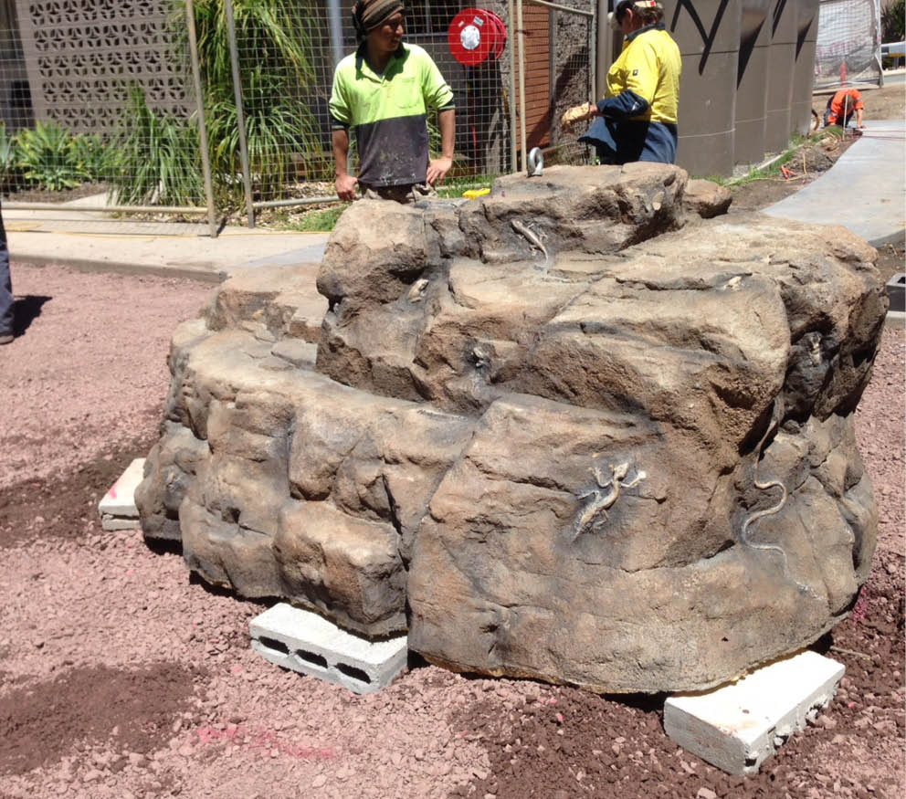 Natureworks Australia Rock Boulder Climber with Reptiles