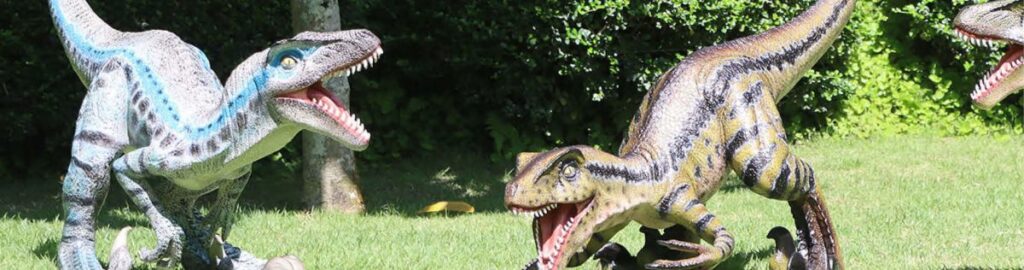Dinosaur-themed attractions - velociraptors