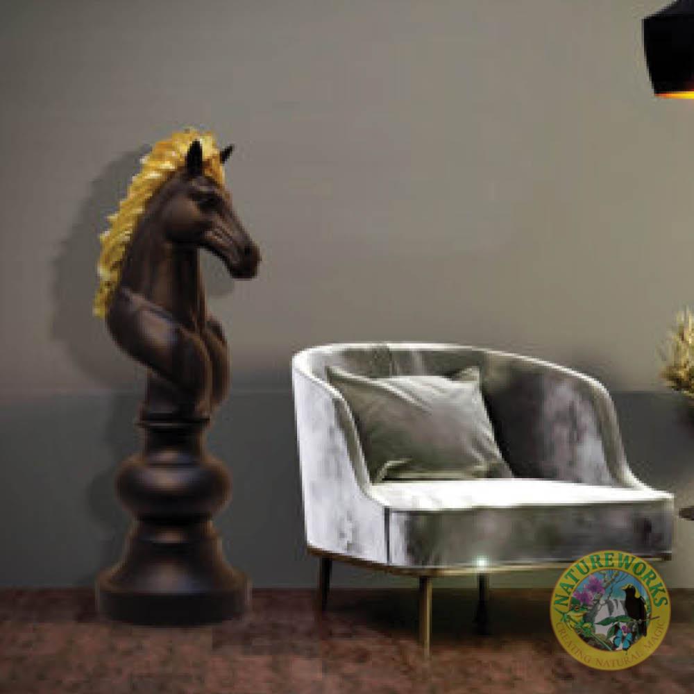 Natureworks Australia Enchanting Chess Knight - Matt Black with GL highlights