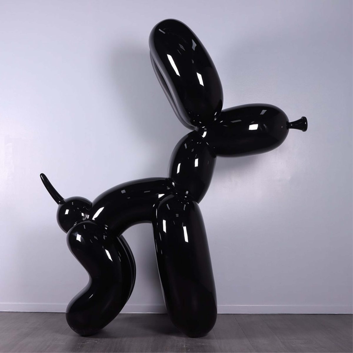Natureworks Australia Natureworks Balloon dog 7ft high - Glossy Black finish -side view