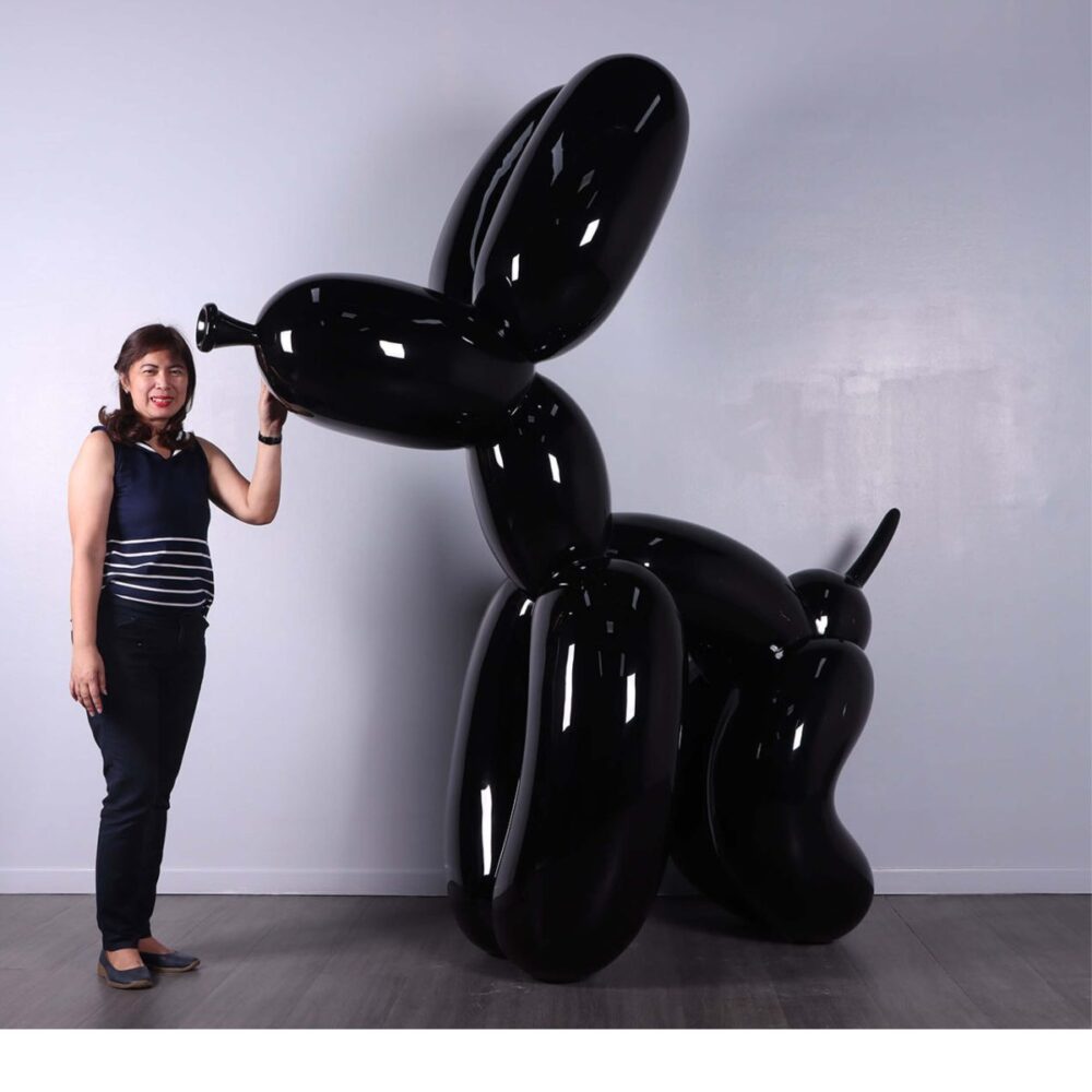 Natureworks Balloon dog 7ft high - Glossy Black finish - with lady