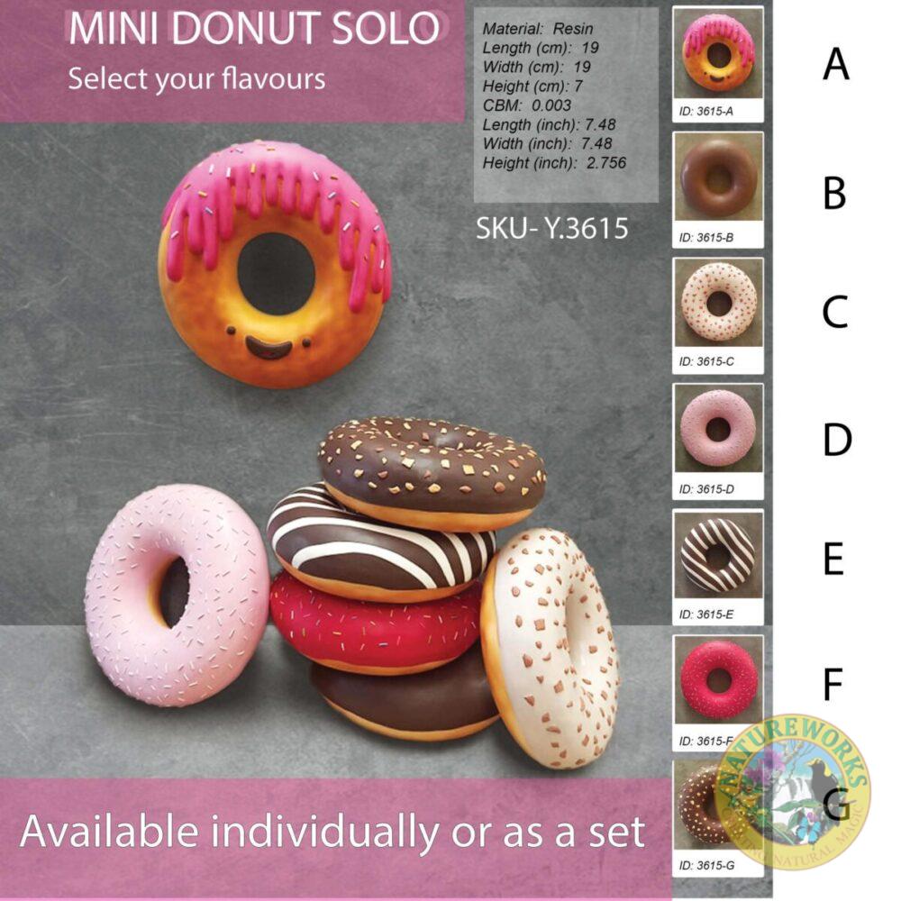Mini Doughnut - Solo - L-19cm x W-19cm x H-7cm - Y.3615 -Image 1 - showing variety of flavours available