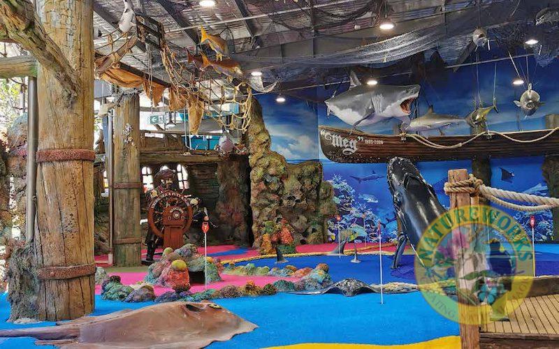 Natureworks Australia Putt & Play mini-golf at Redcliffe Qld