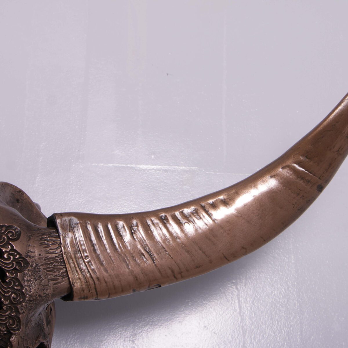 Natureworks Australia Bull Skull Ganesh -Wall Decor - 150053BZ Bronze finish - L 79cm x W30cm x H 70cm - 4kg - close up of horn detail