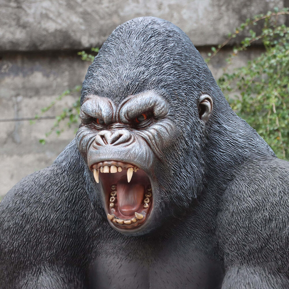 Gorilla Male 240118- Larger than life size - Head close up-V6