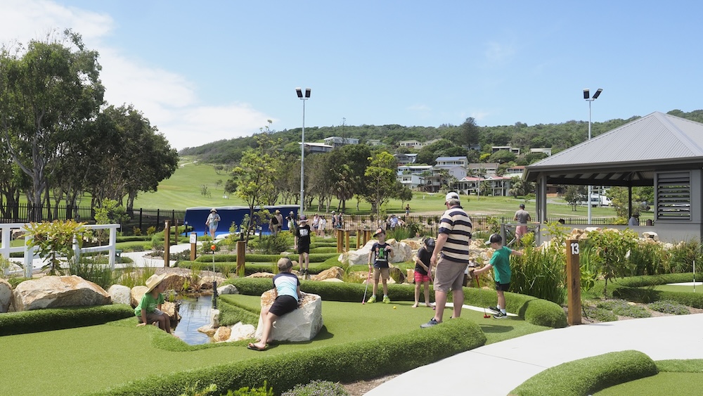 Natureworks Australia Families enjoying the Crescent Head 18 hole mini golf course