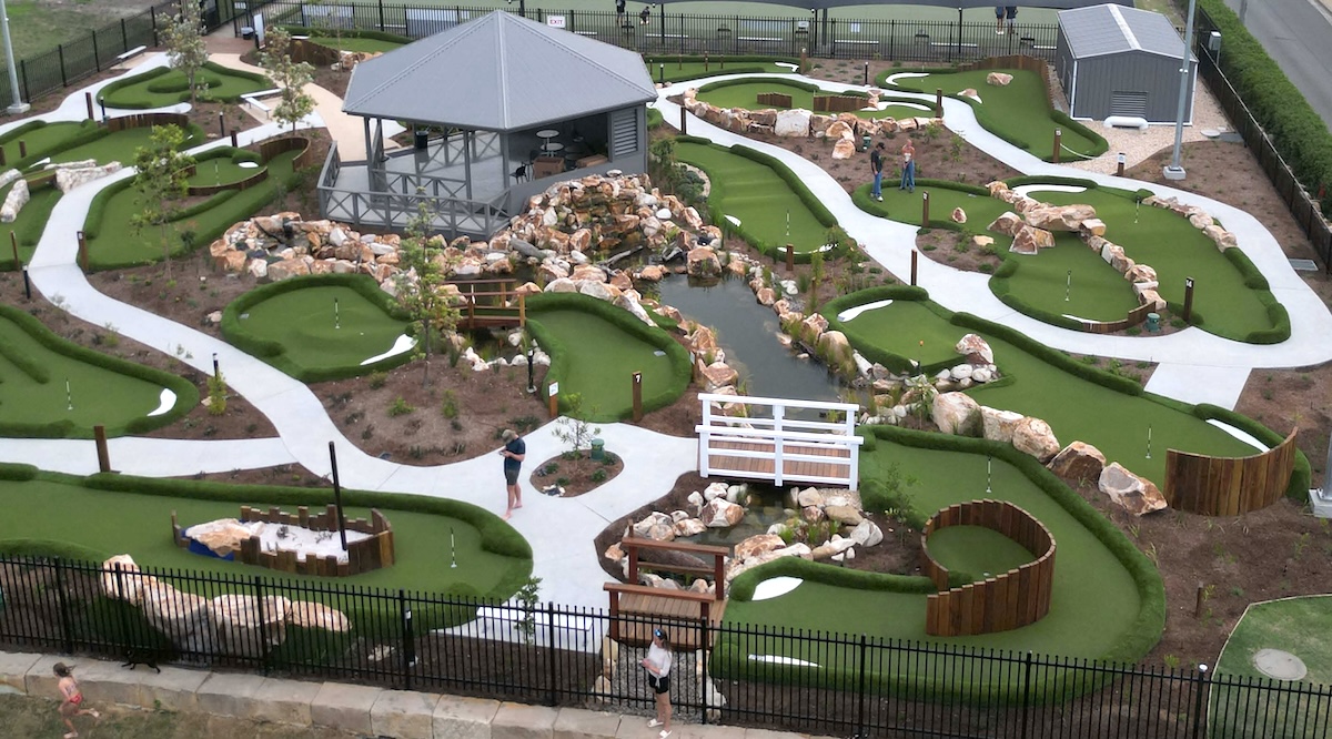 Natureworks Australia Overhead view of Crescent Head 18 hole mini golf course