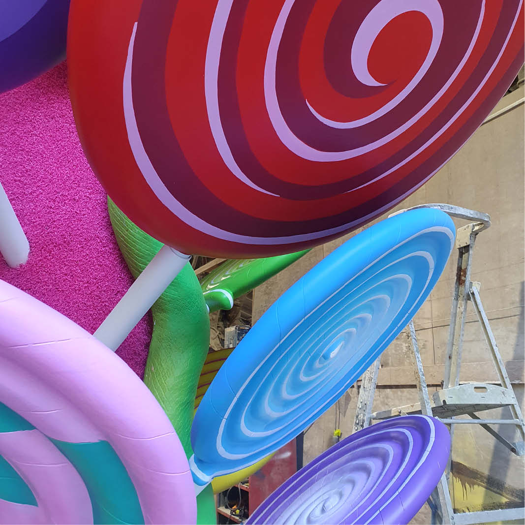 Natureworks Australia Natureworks Lollipop tree - for interactive themed experience- - showing vibrant colours