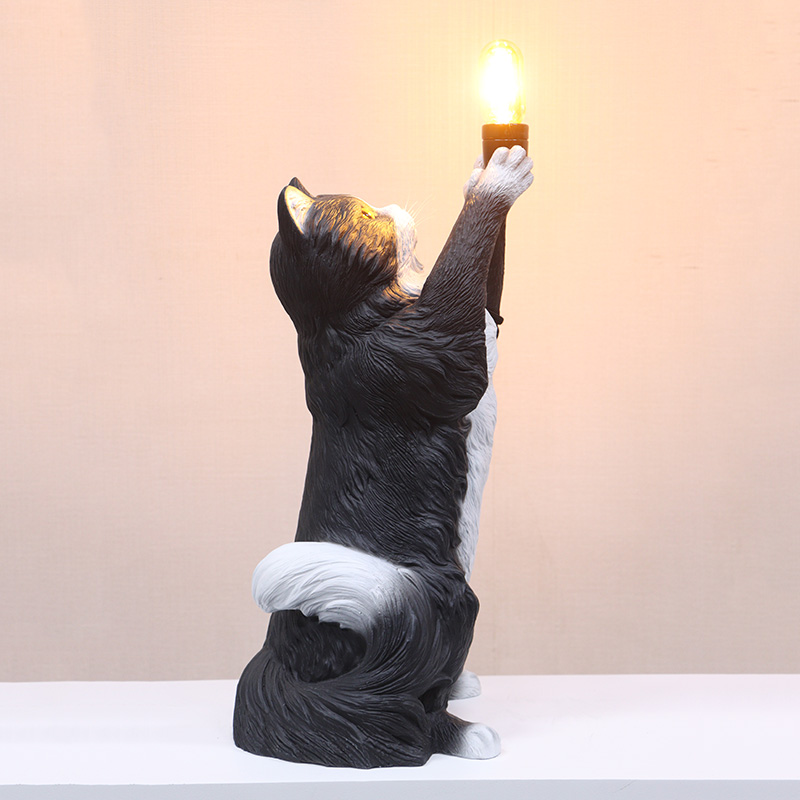 Natureworks Australia Cat Table Lamp - Image 3